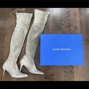 Like New! Knee high Stuart Weitzman boots- size 10